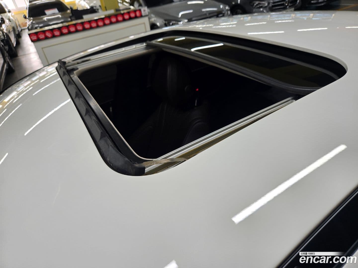 Main__Slider__Photo:CLS-Class Mercedes-Benz 2018.10-15