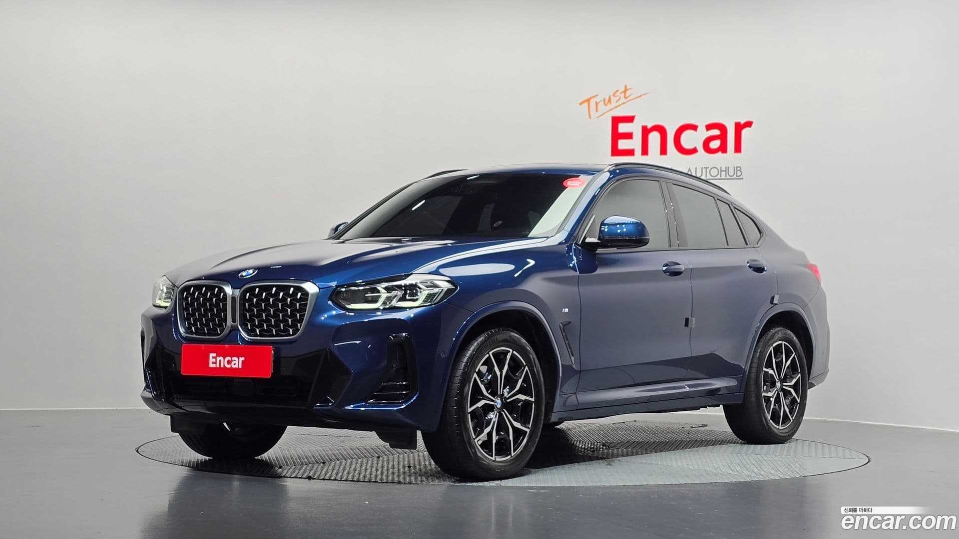 Main__Slider__Photo:X4 BMW 2023.1-0