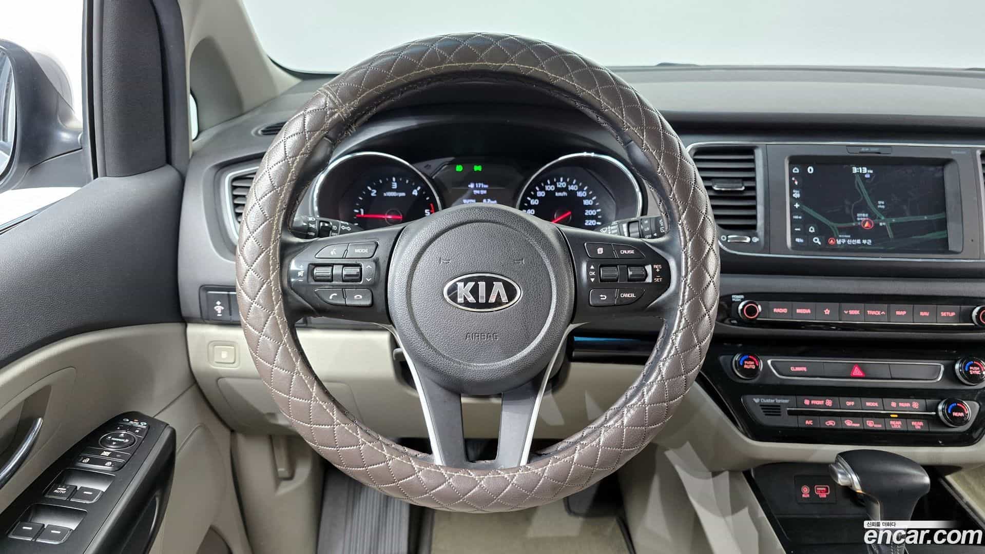 Canival Kia 2018.6-OPTION-017