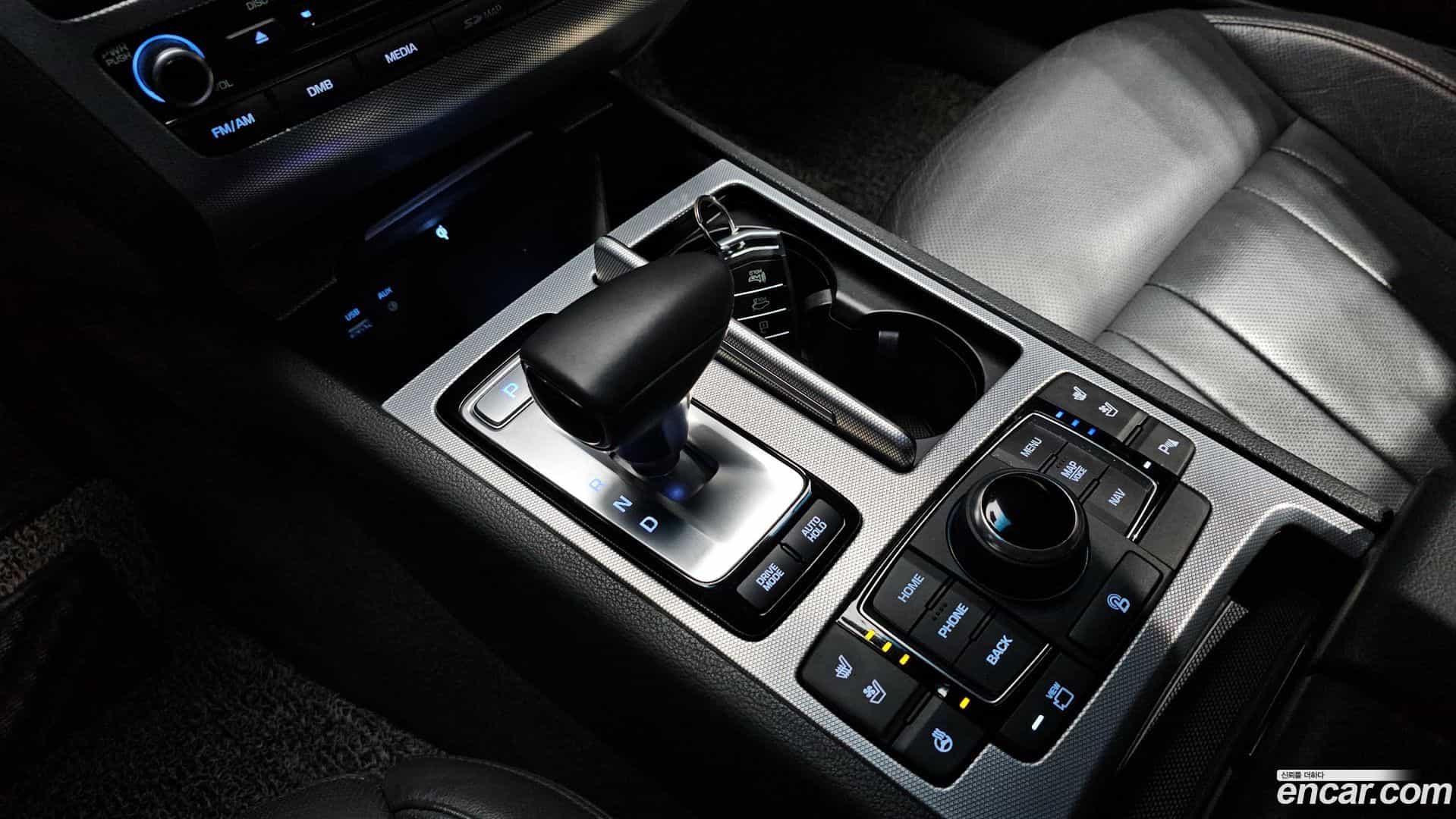 G80 Genesis 2016.10-INNER-009