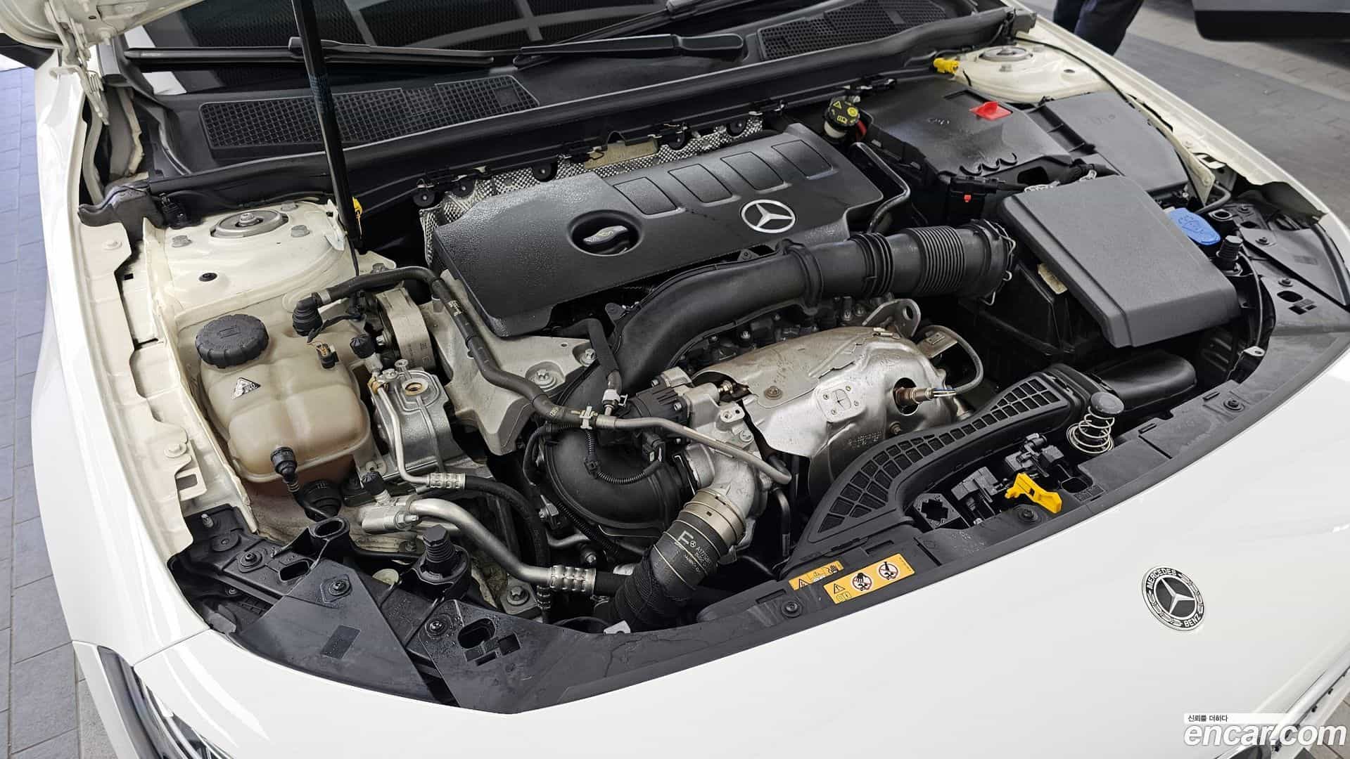 A-Class Mercedes-Benz 2021.3-OUTER-006
