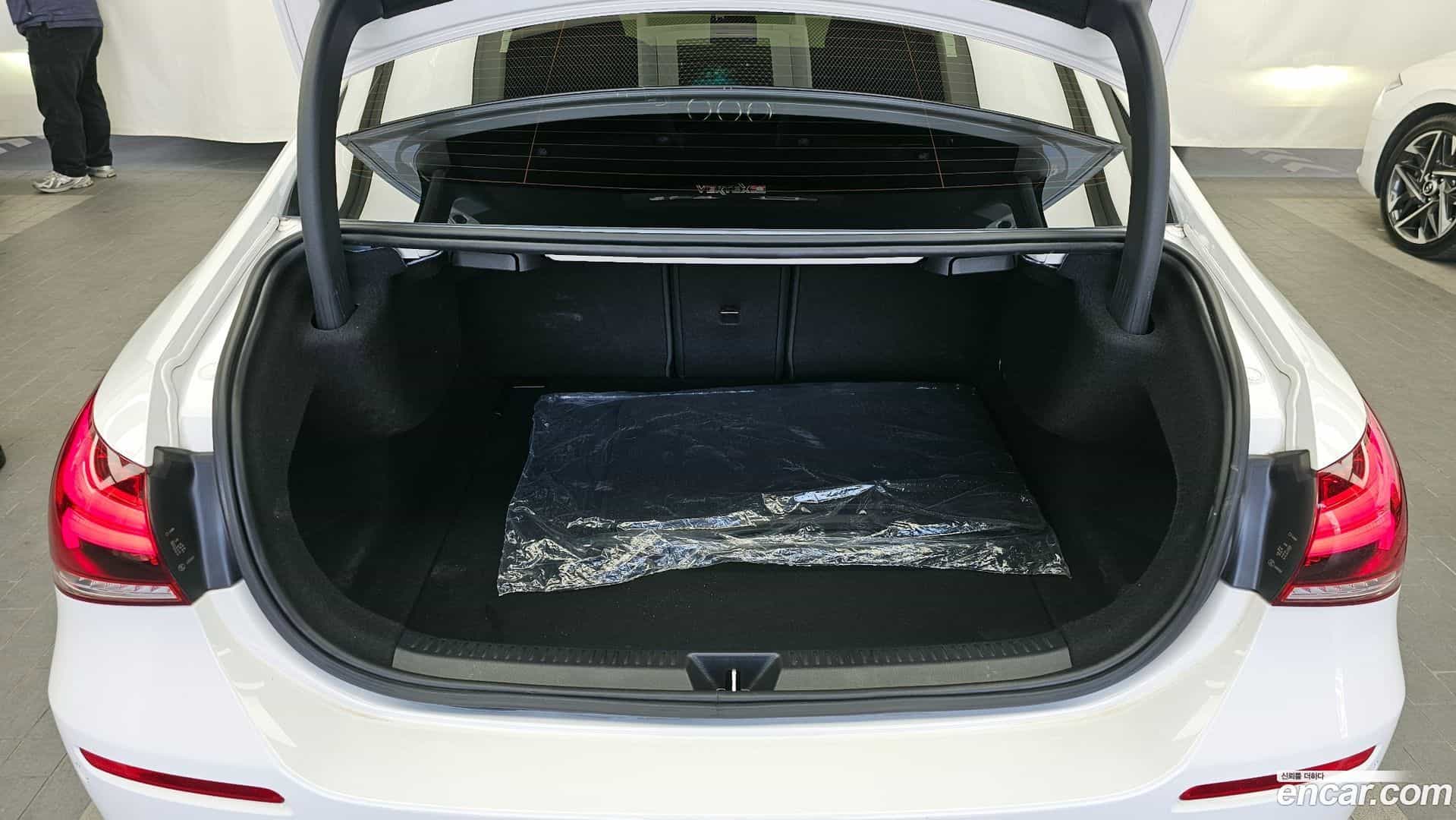A-Class Mercedes-Benz 2021.3-OPTION-024