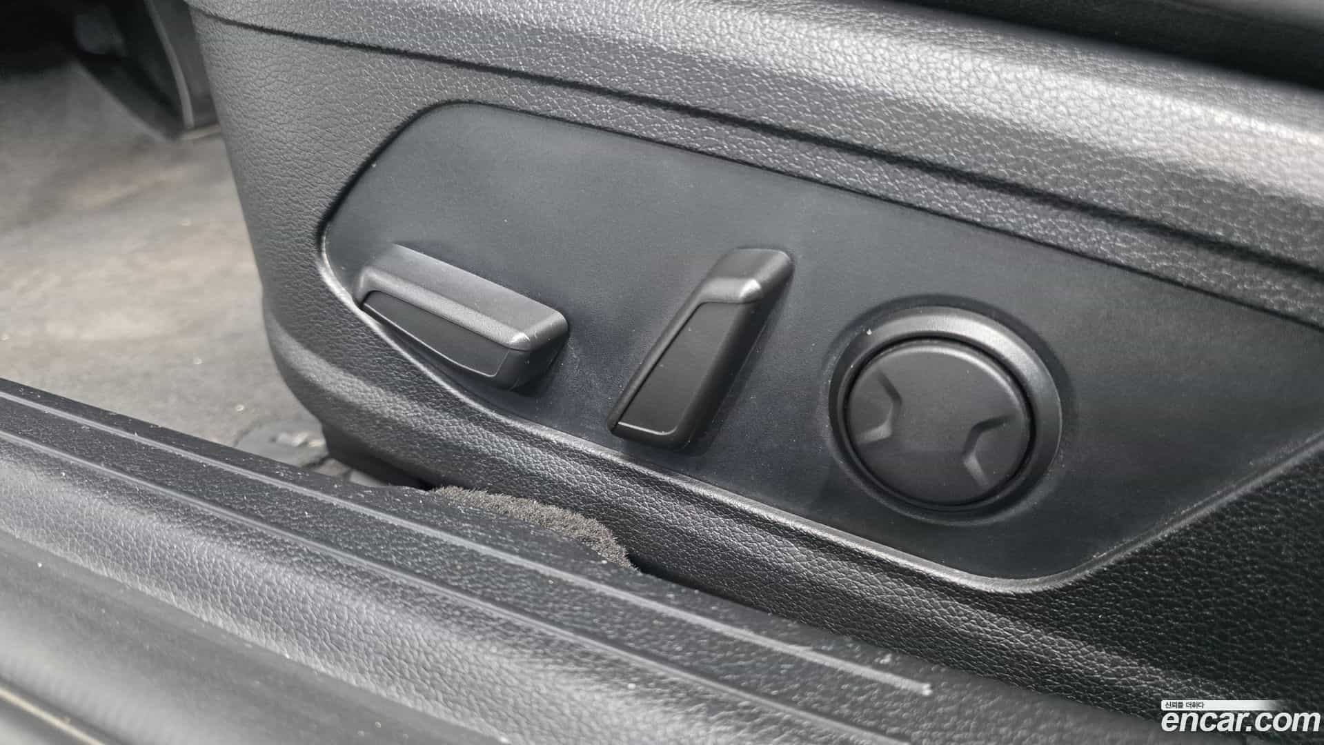 Sonata Hyundai 2020.2-OPTION-023