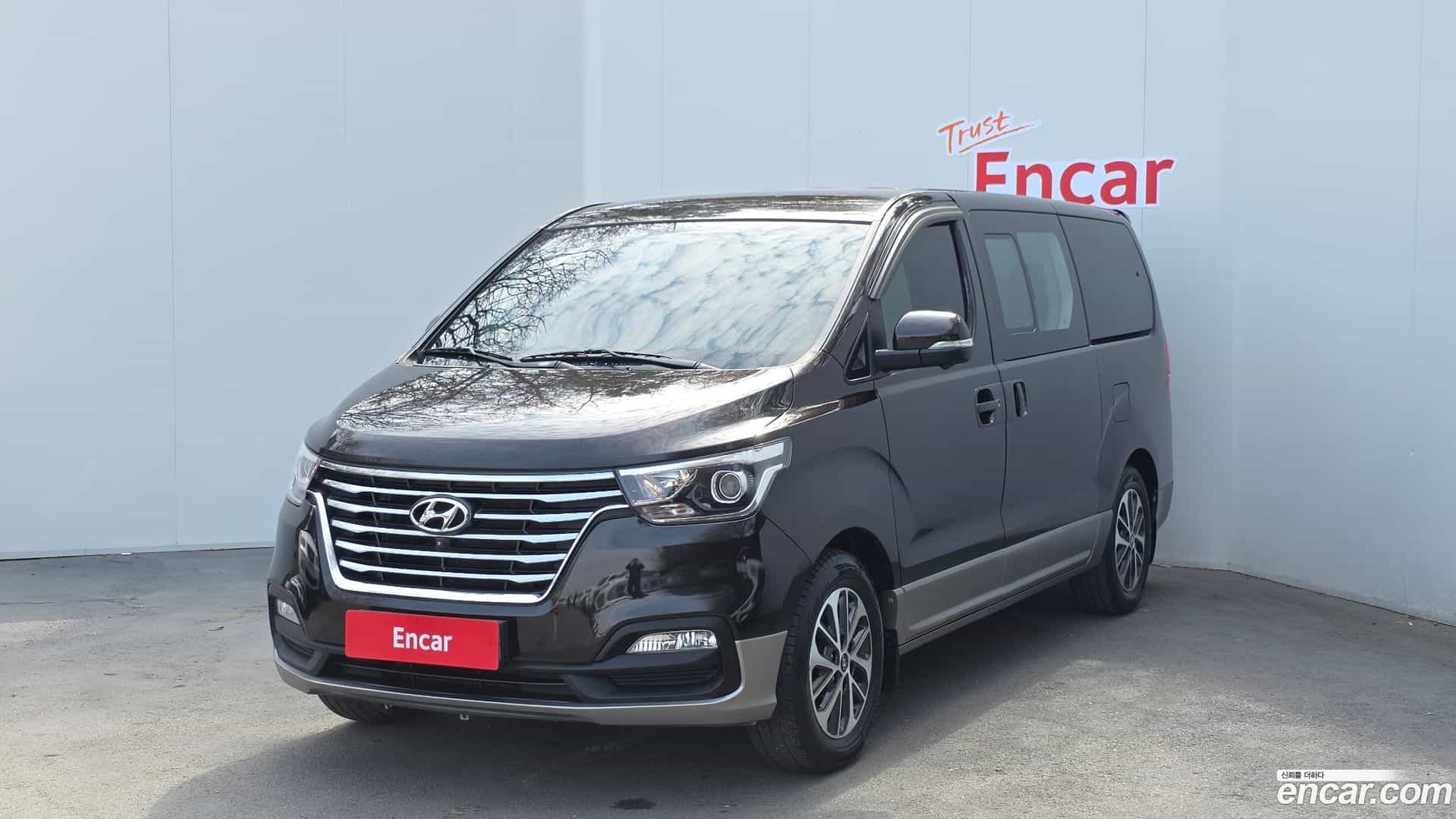 Starex Hyundai 2018.5-OUTER-001
