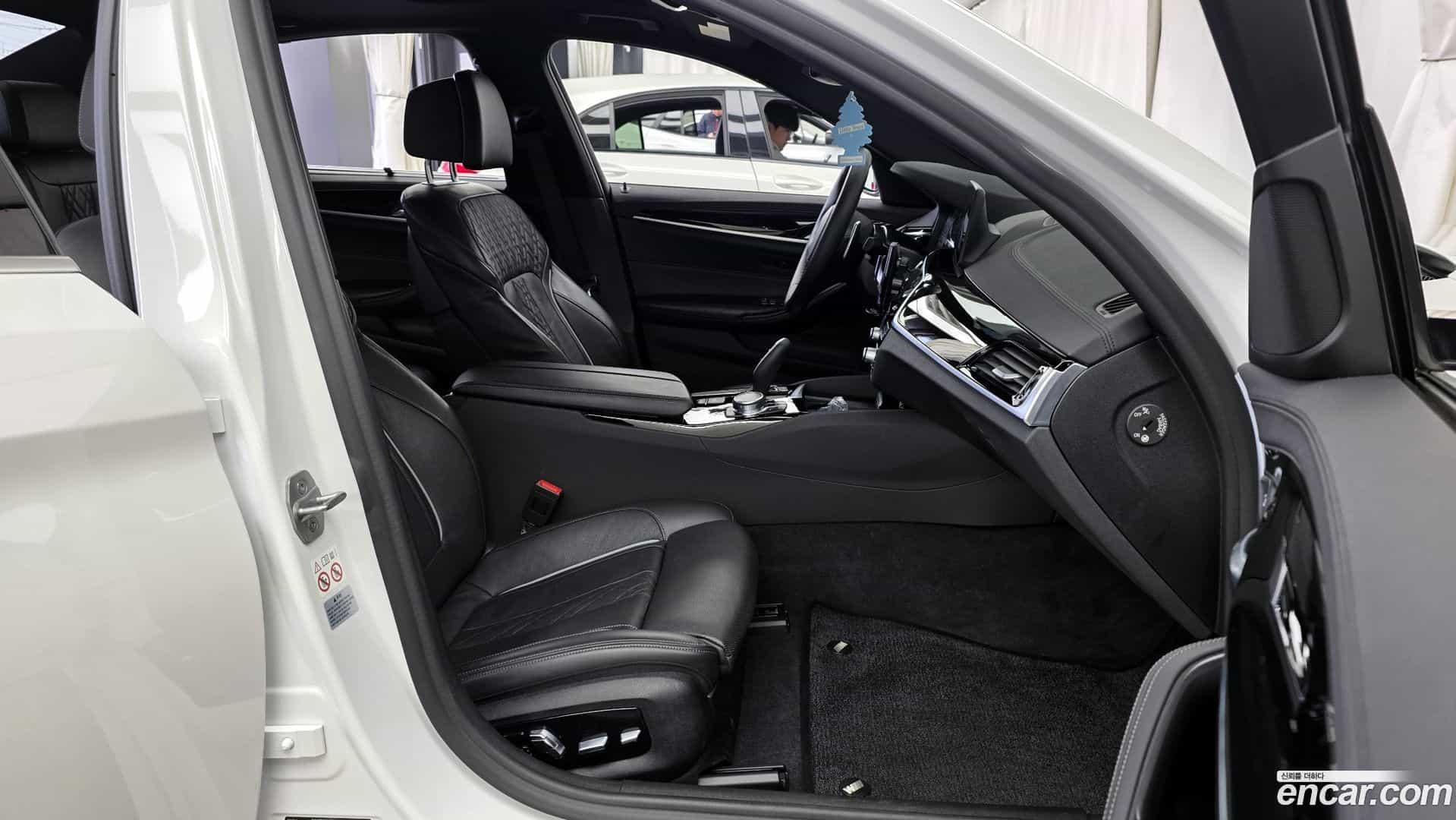5-Series BMW 2019.8-OPTION-015