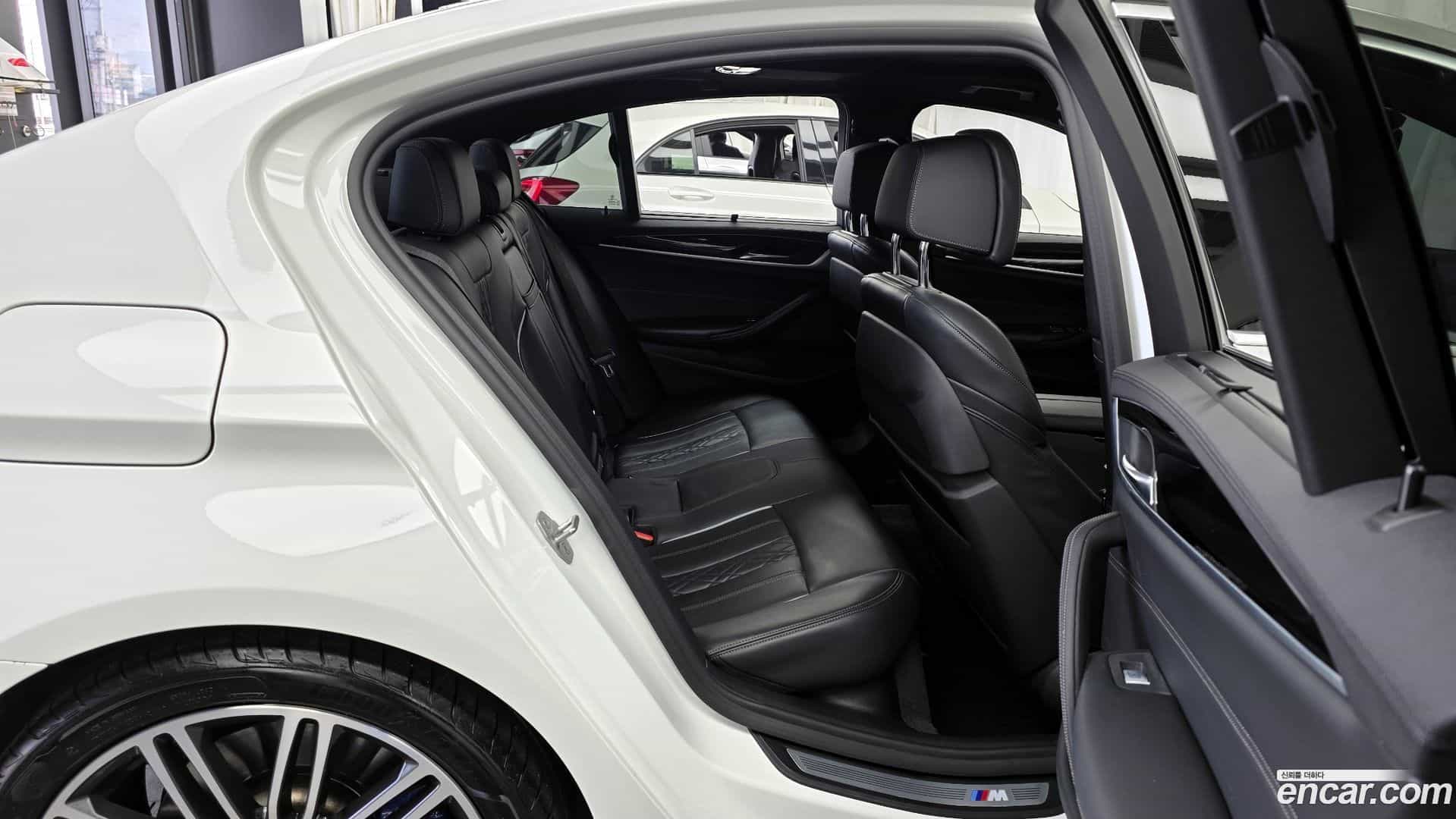 5-Series BMW 2019.8-OPTION-016