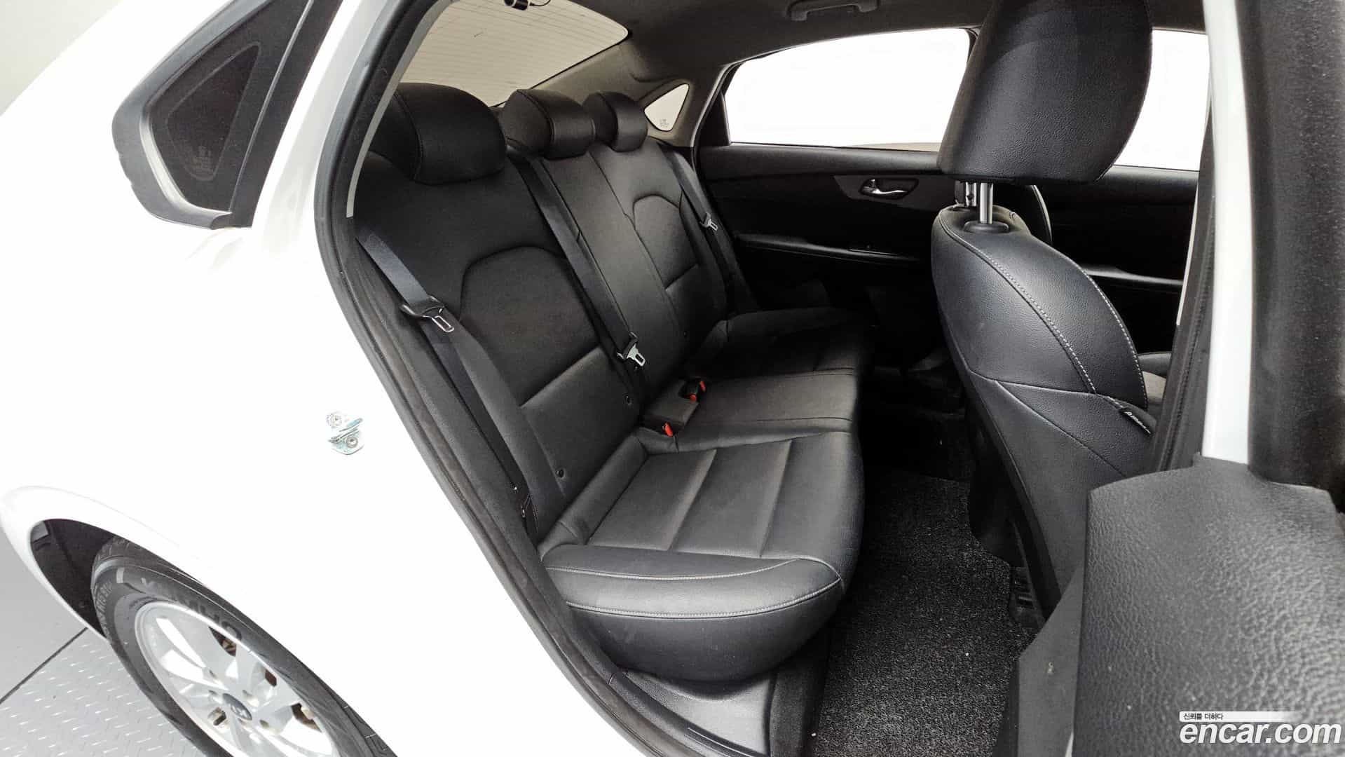 K3 Kia 2020.3-OPTION-016