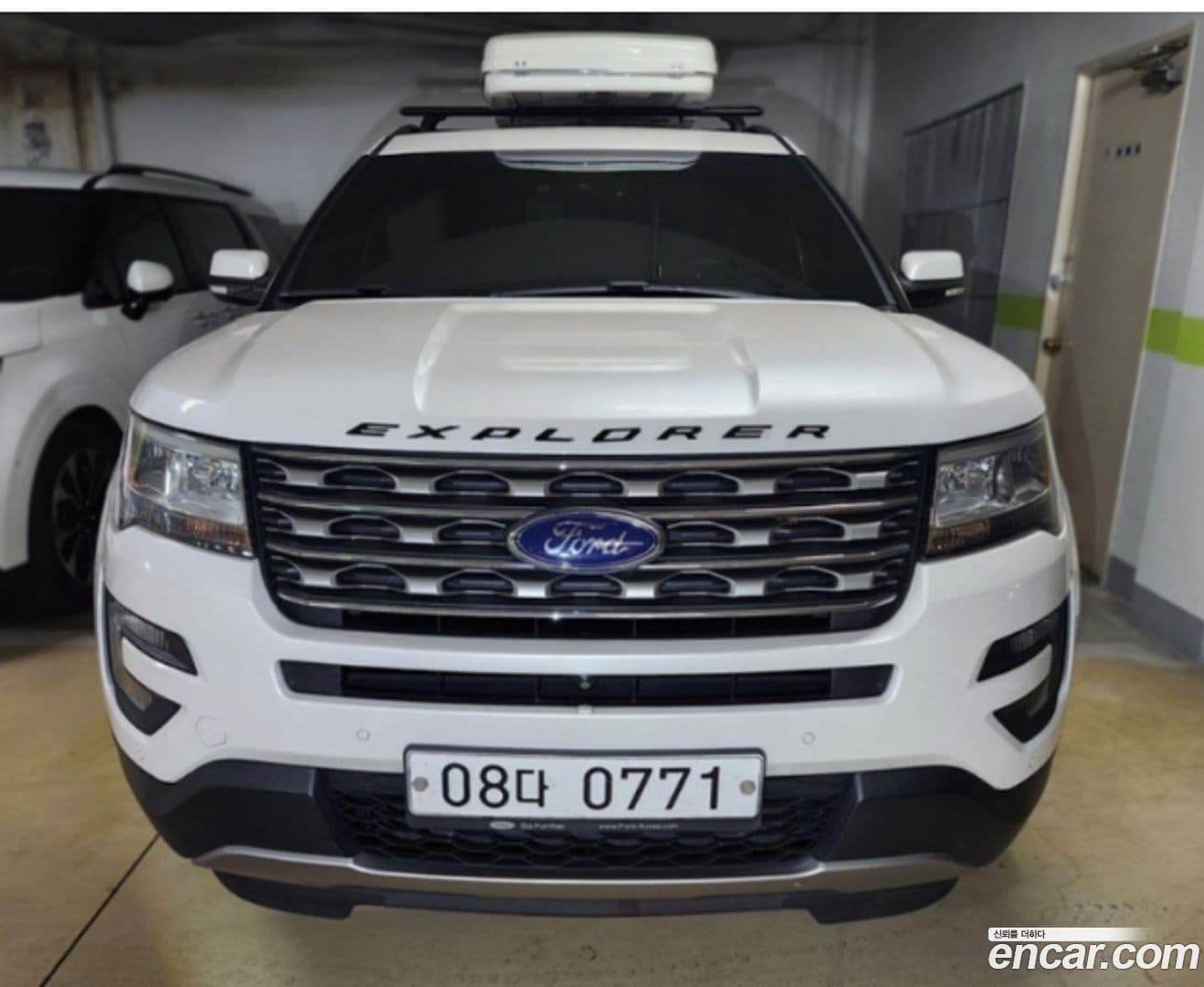 Main__Slider__Photo:Explorer Ford 2015.8-0