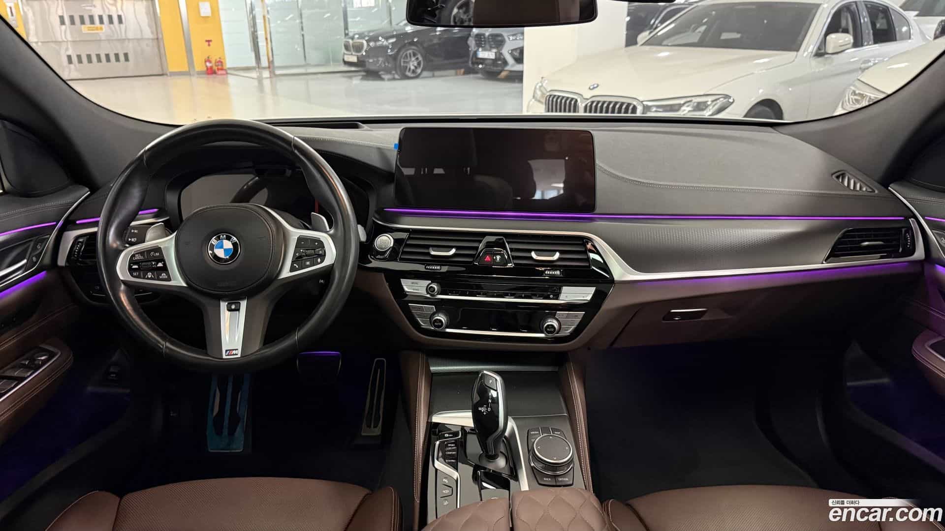 Gran Turismo BMW 2023.7-INNER-007