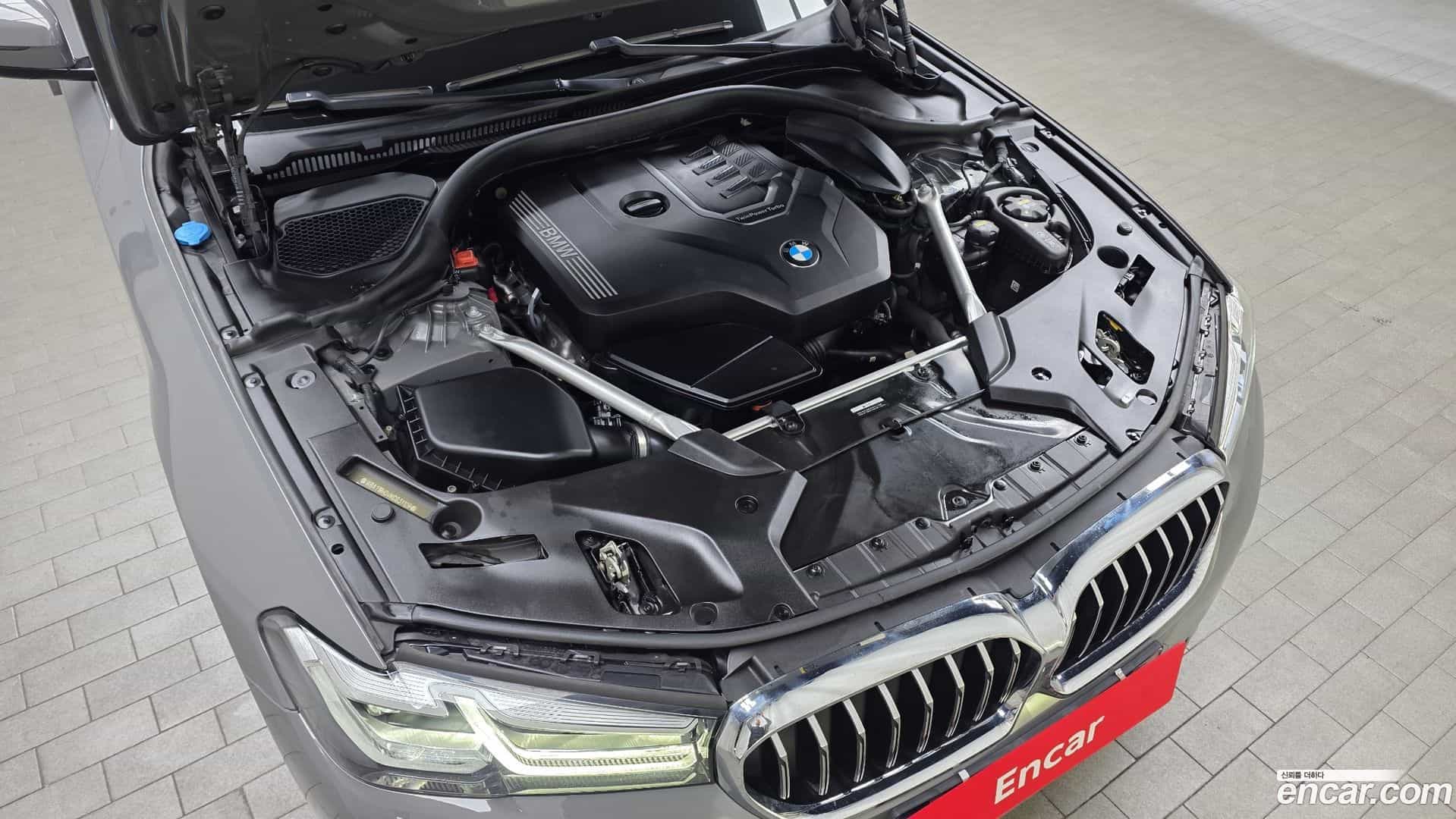 5-Series BMW 2021.2-OUTER-006