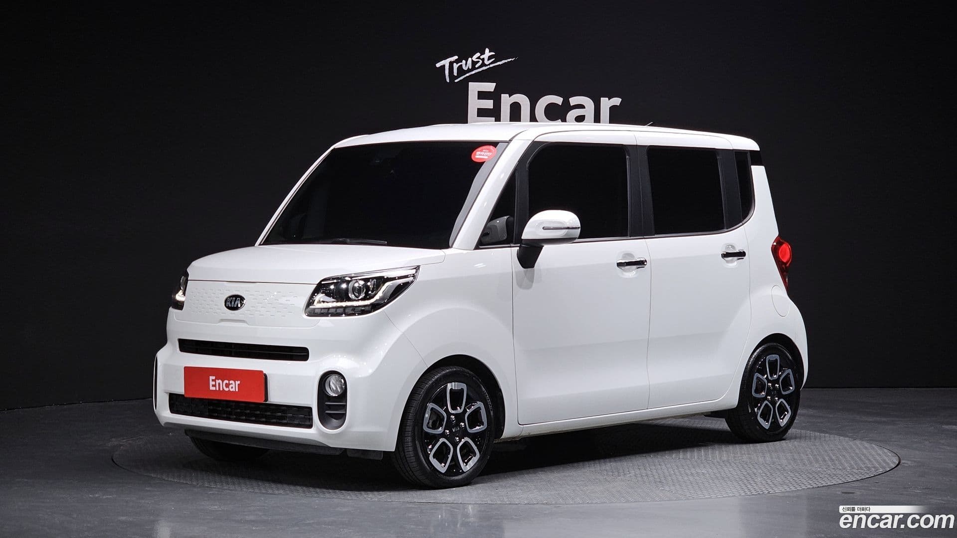 Main__Slider__Photo:RAY Kia 2021.6-0