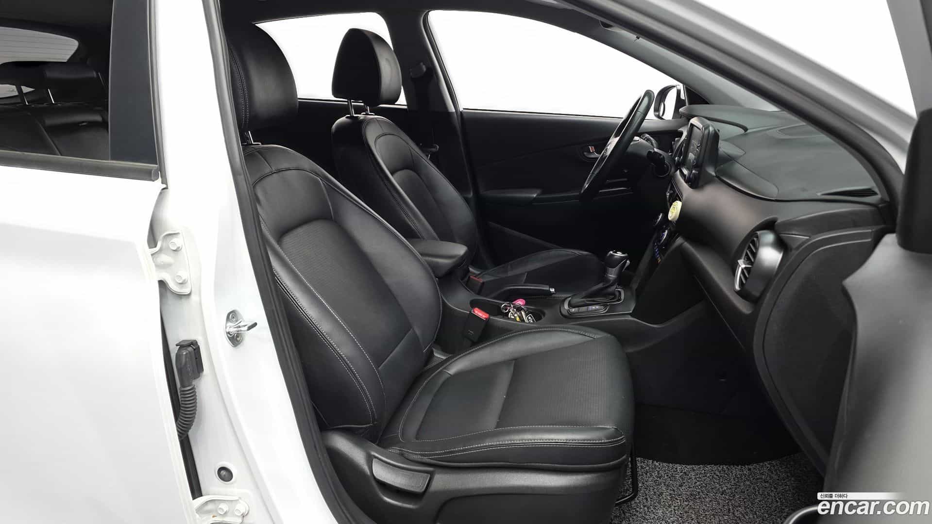 Kona Hyundai 2018.0-OPTION-015