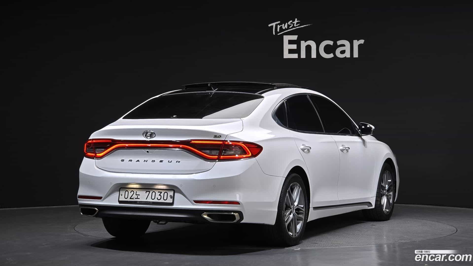 Grandeur Hyundai 2018.5-OUTER-002