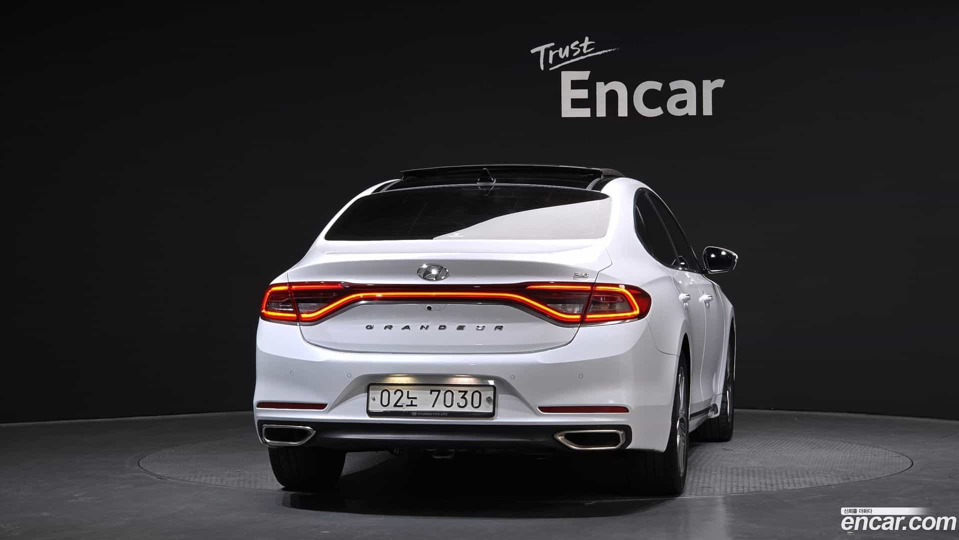 Grandeur Hyundai 2018.5-OUTER-004