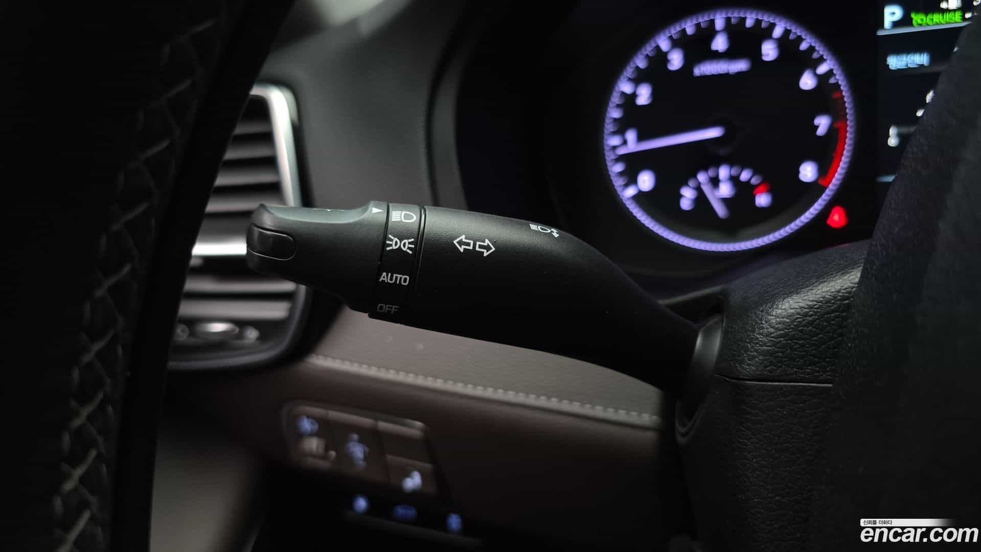 Grandeur Hyundai 2018.5-OPTION-021