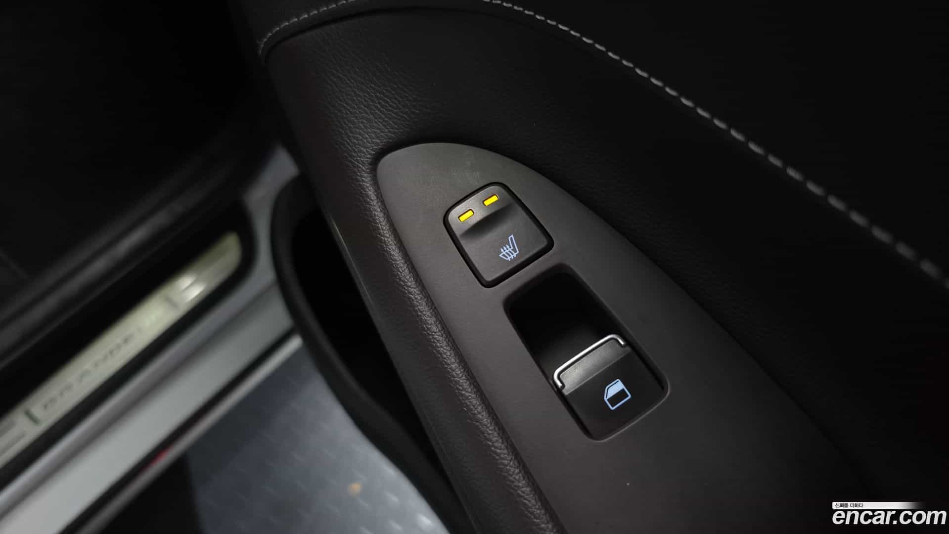 Grandeur Hyundai 2018.5-OPTION-022