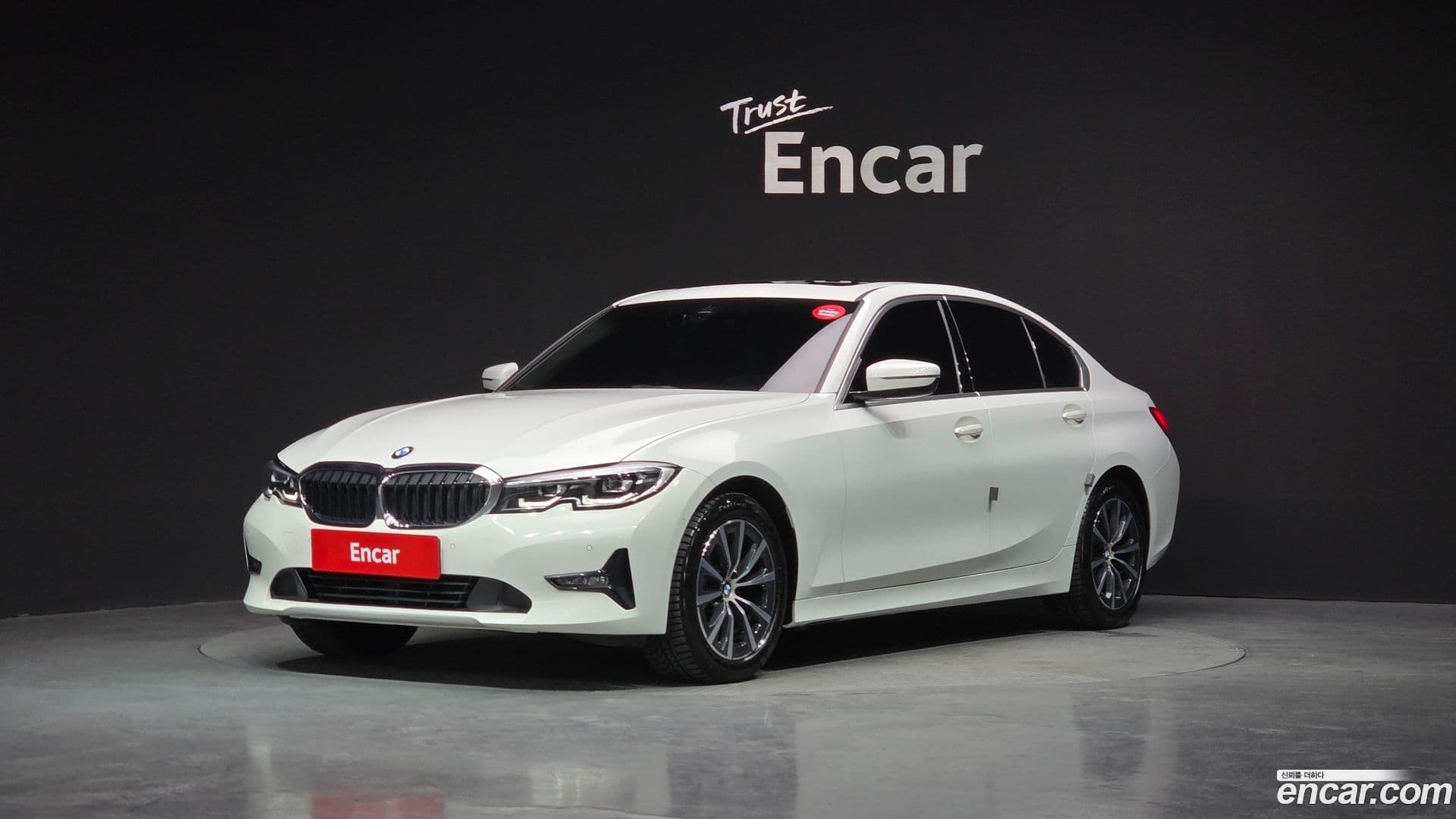 Main__Slider__Photo:3-Series BMW 2021.0-0