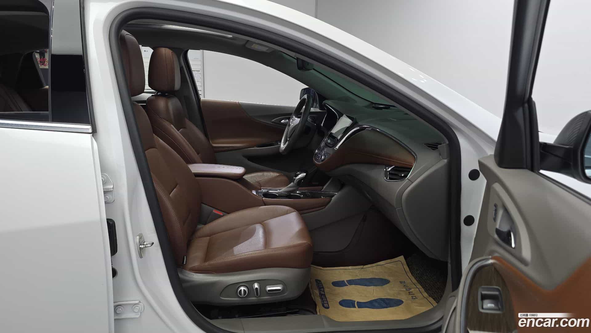 Malibu Chevrolet 2016.11-OPTION-016