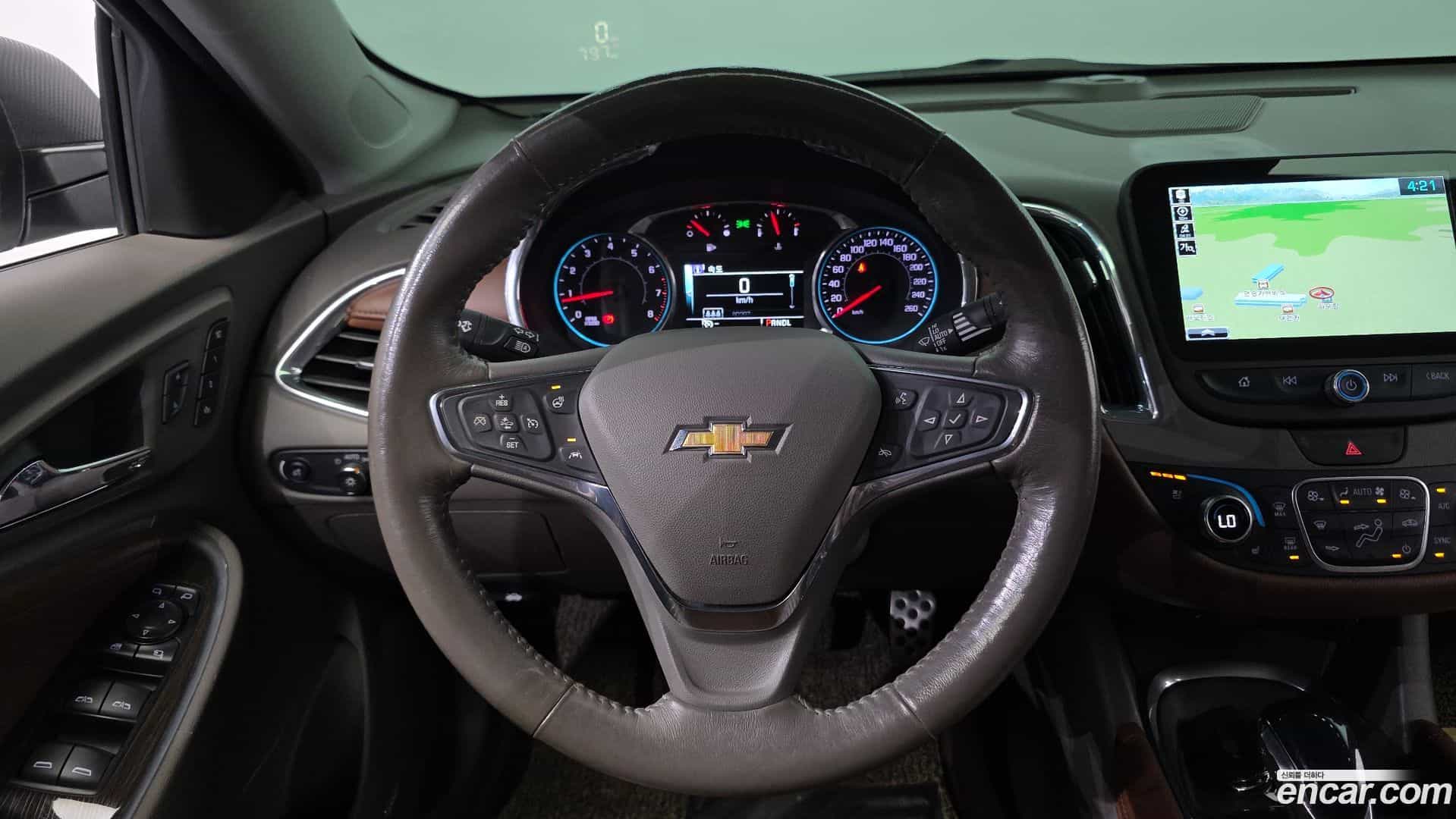 Malibu Chevrolet 2016.11-OPTION-018