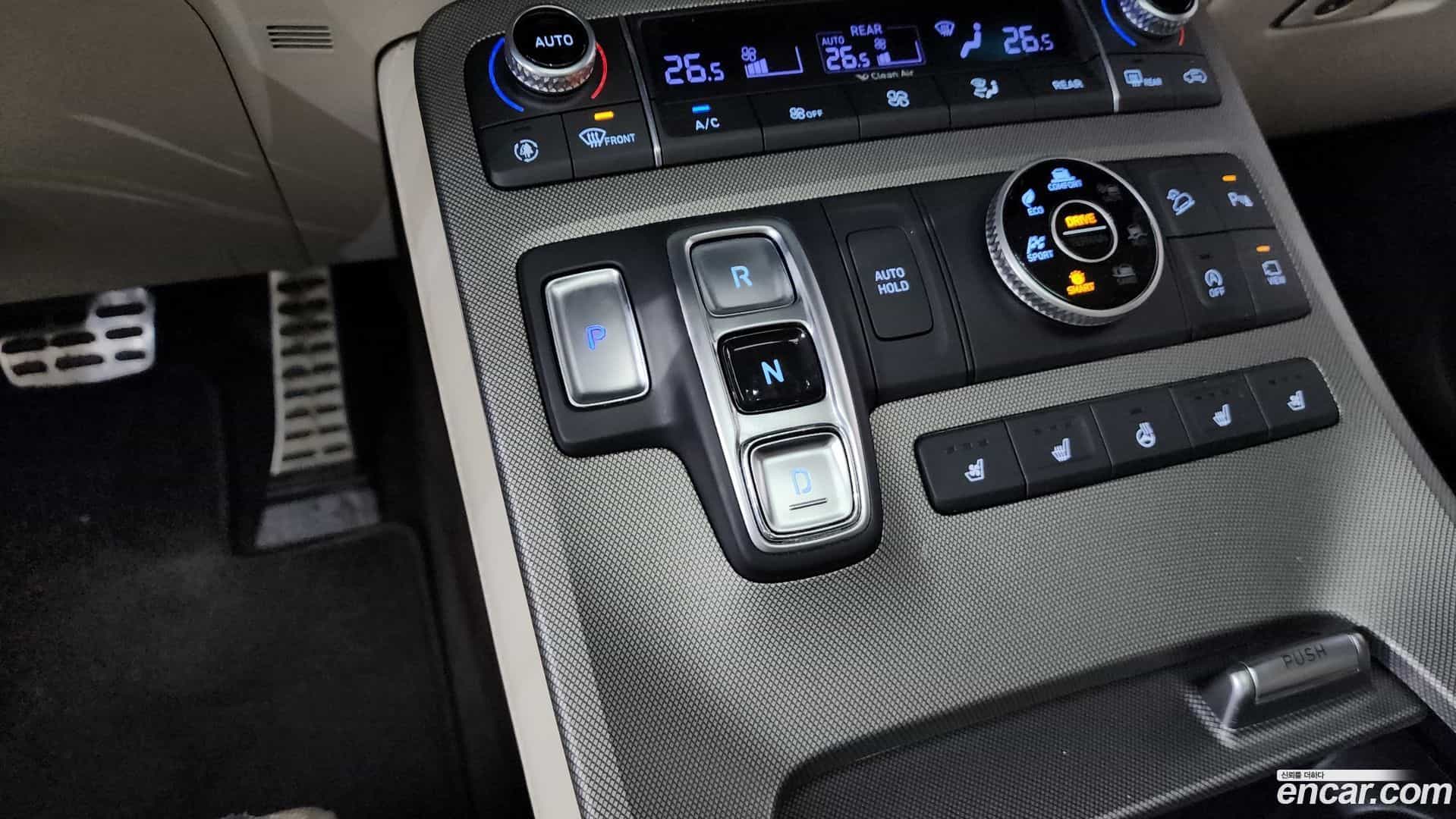 Palisade Hyundai 2022.1-INNER-009