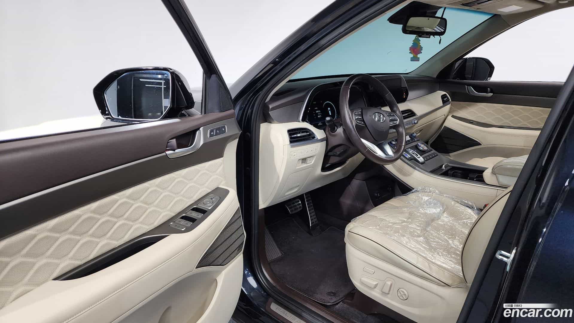 Palisade Hyundai 2022.1-INNER-010