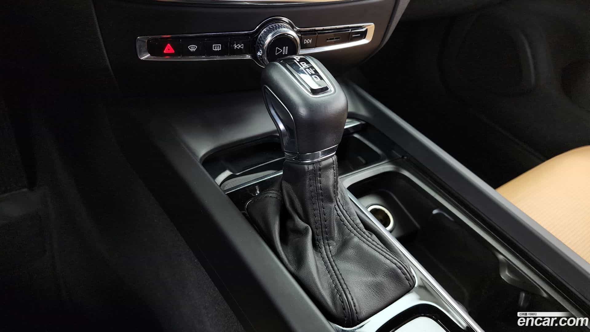 S60 Volvo 2020.3-INNER-009