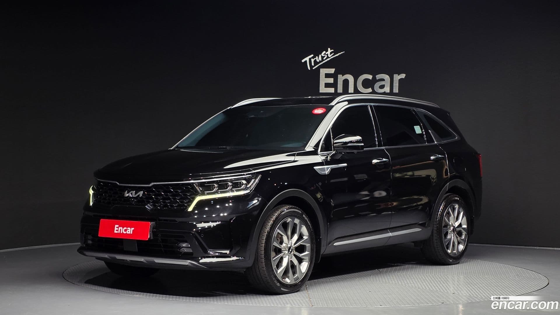 Main__Slider__Photo:Sorento Kia 2022.9-0