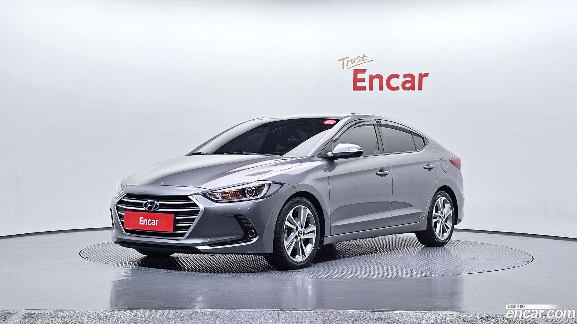 Main__Slider__Photo:AVANTE Hyundai 2017.1-0