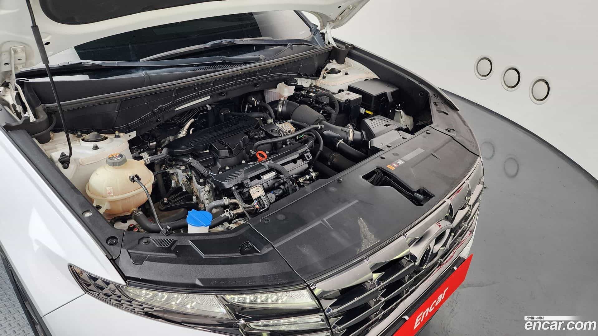 Tucson Hyundai 2022.1-OUTER-006
