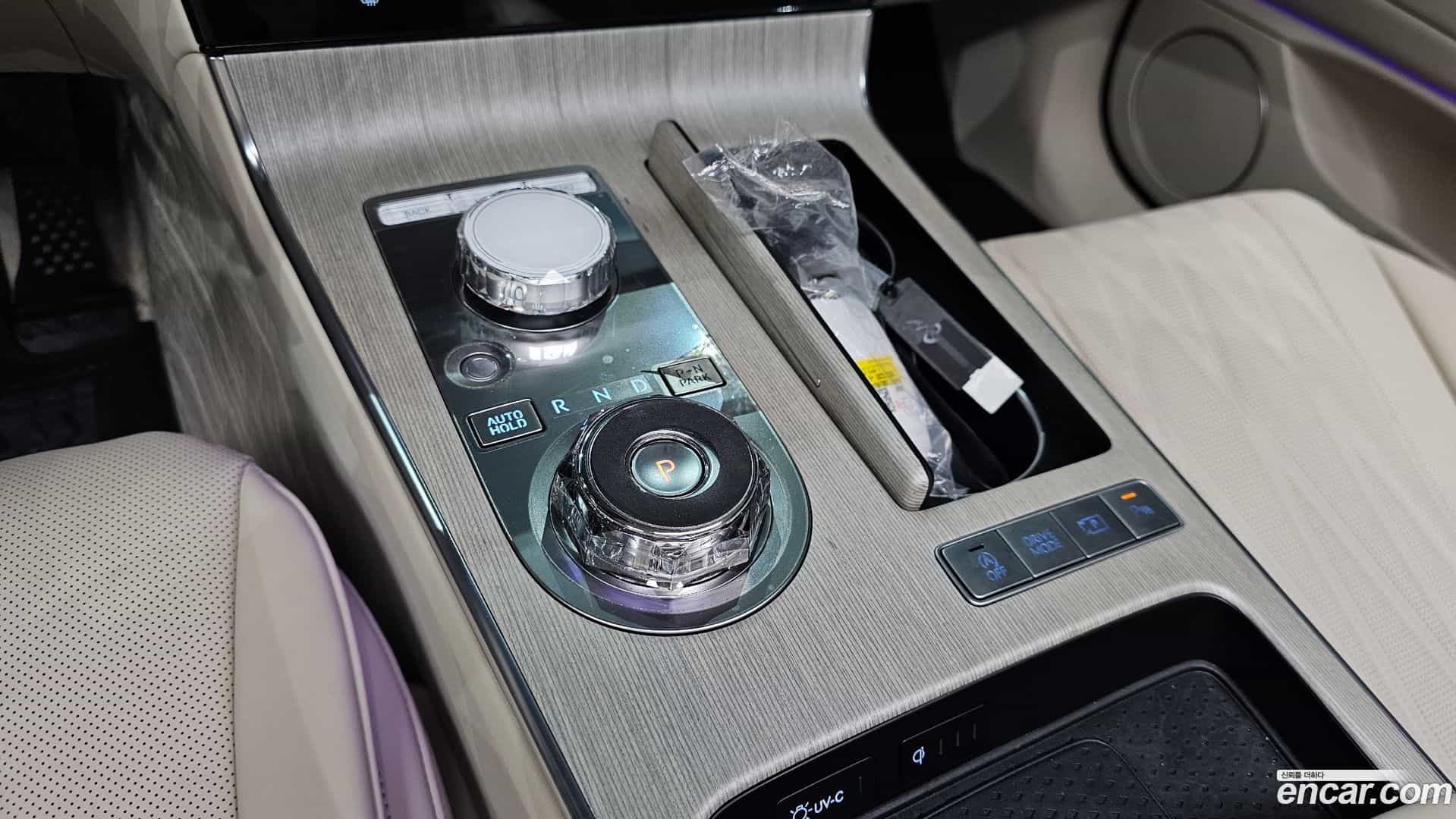 G80 Genesis 2025.2-INNER-009