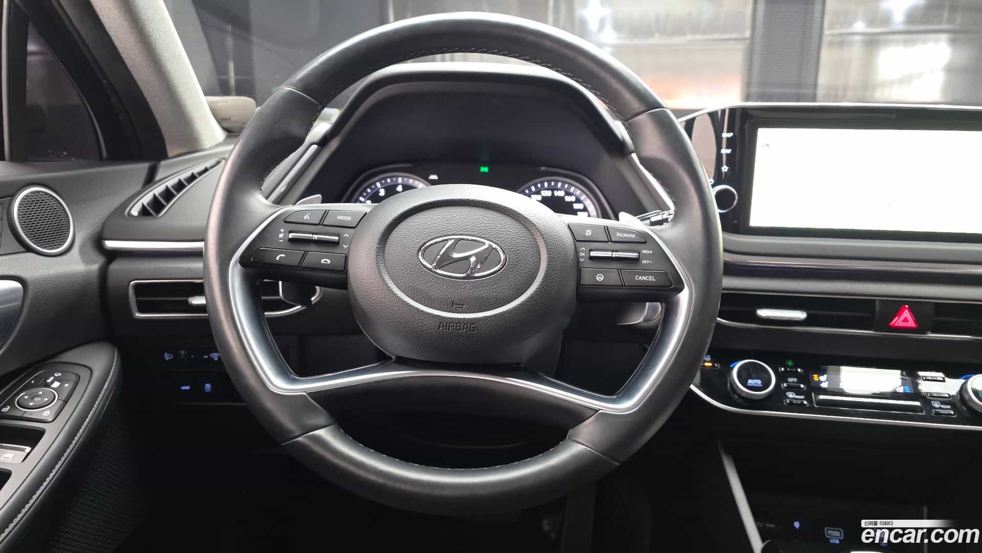 Sonata Hyundai 2019.6-OPTION-017
