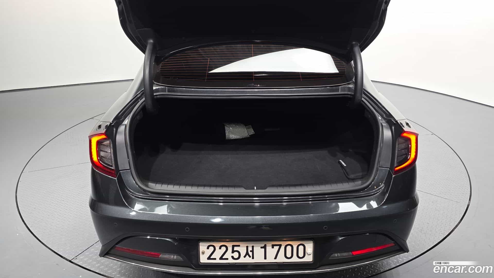 Sonata Hyundai 2019.6-OPTION-024