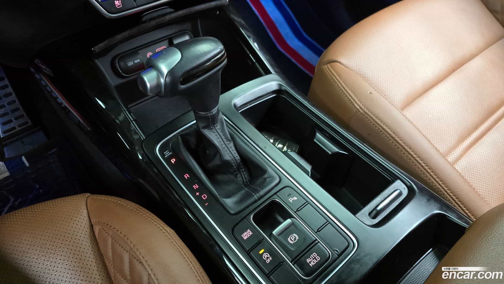 Sorento Kia 2019.8-INNER-009