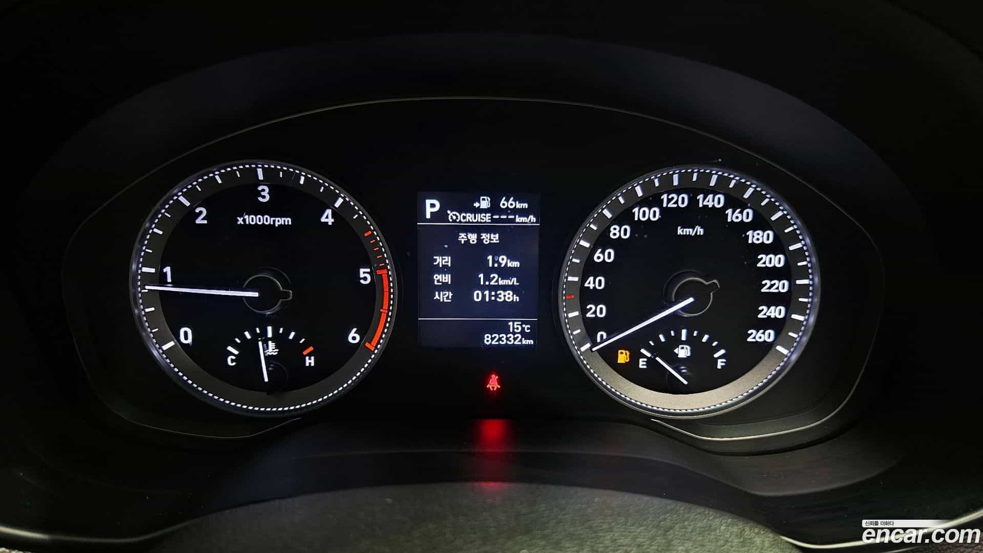 Grandeur Hyundai 2017.0-INNER-008