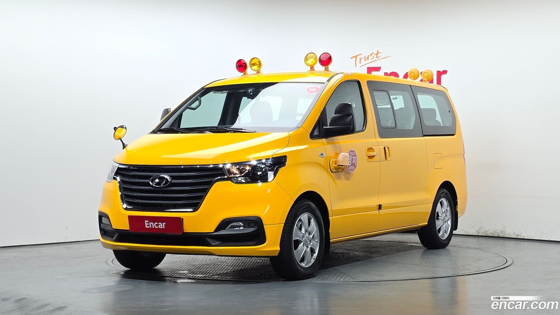 Main__Slider__Photo:Starex Hyundai 2019.9-0