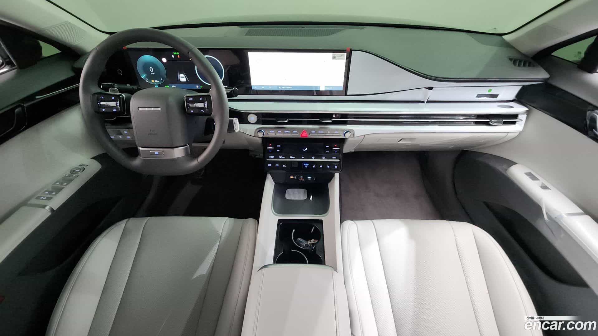 Grandeur Hyundai 2025.10-INNER-007