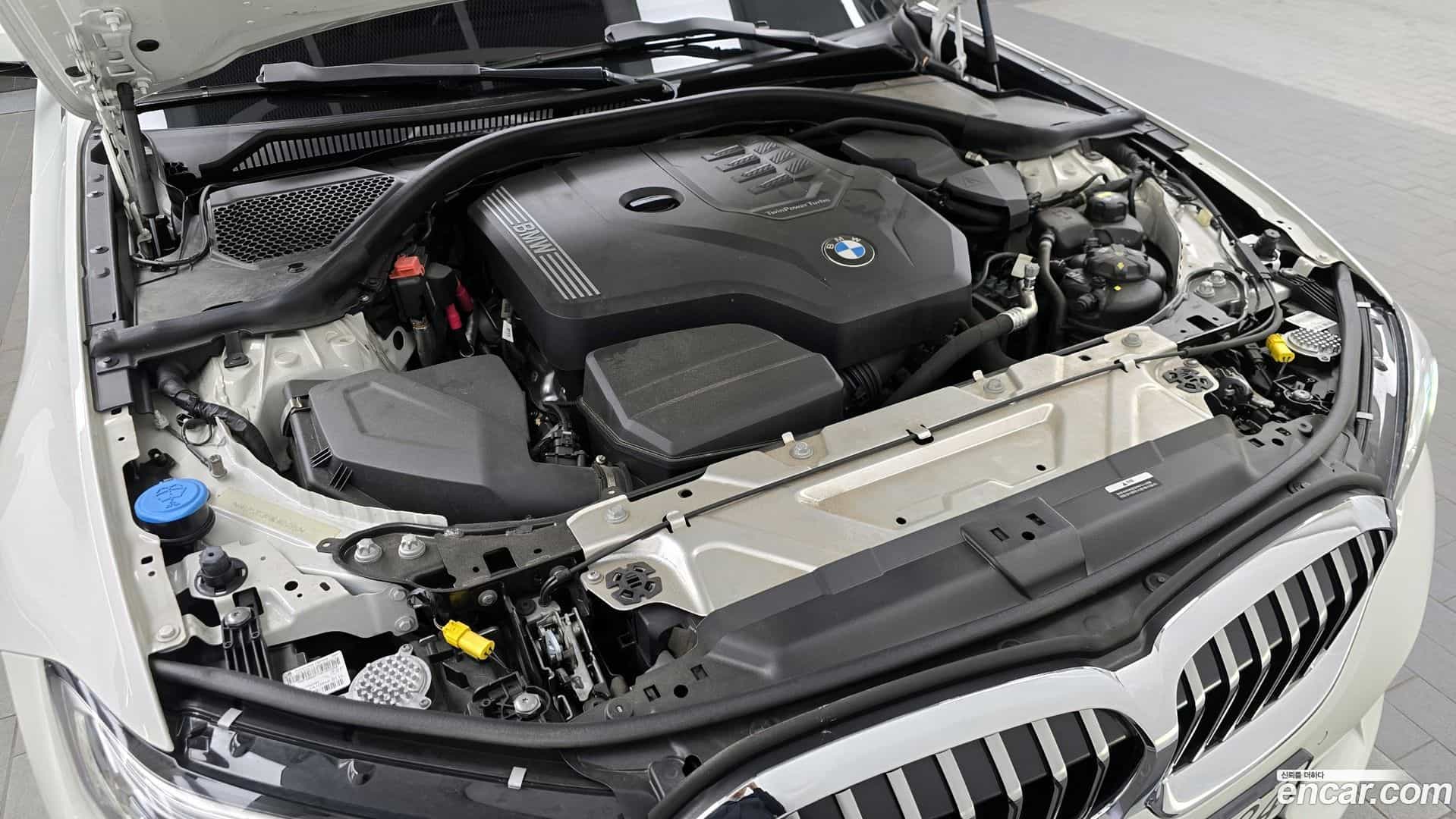 3-Series BMW 2022.3-OUTER-006