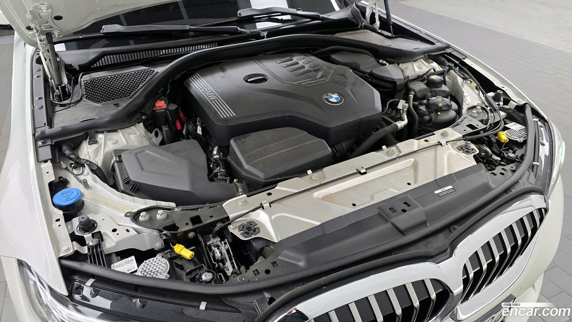 Main__Slider__Photo:3-Series BMW 2022.3-5