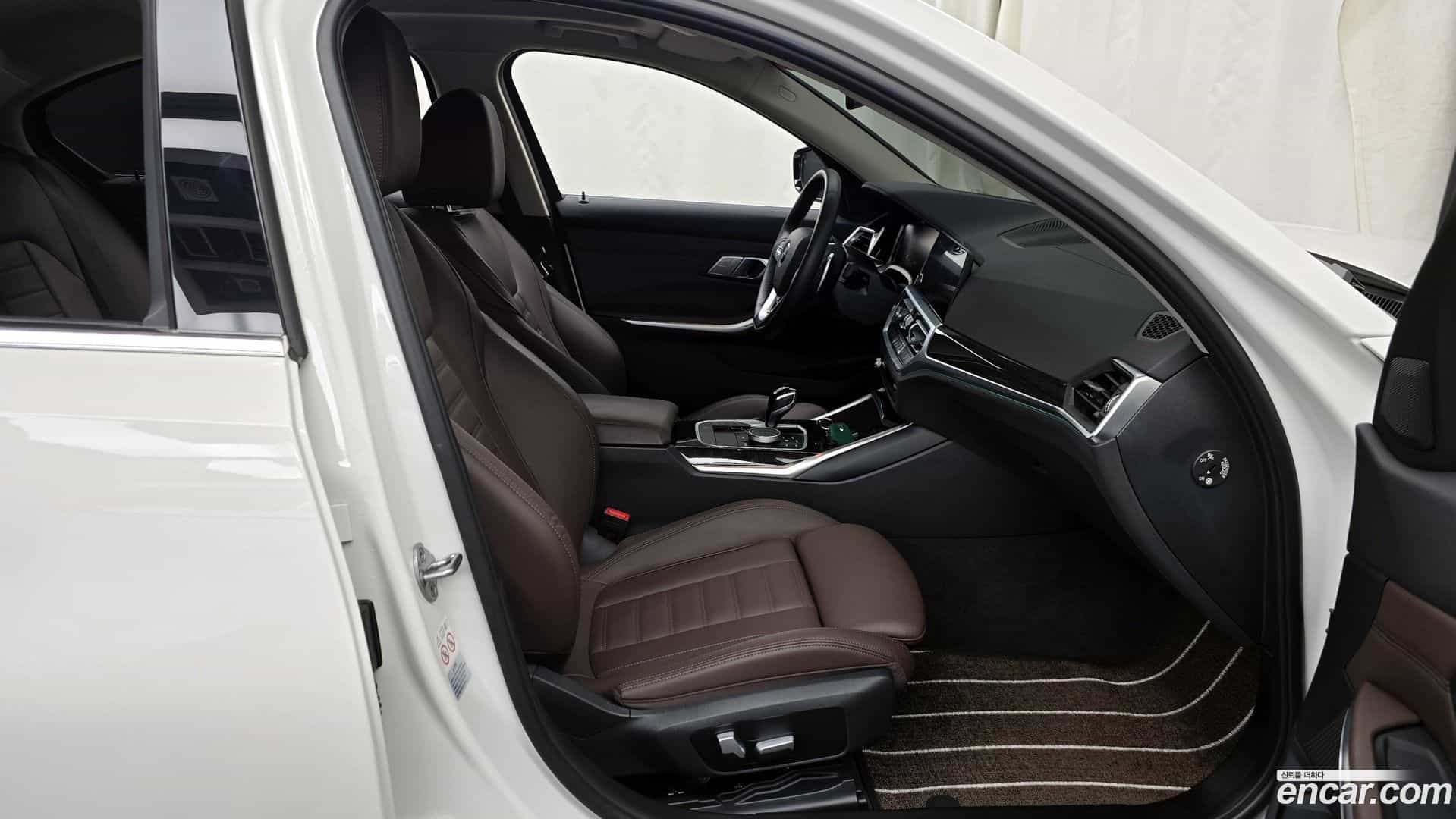 3-Series BMW 2022.3-OPTION-015