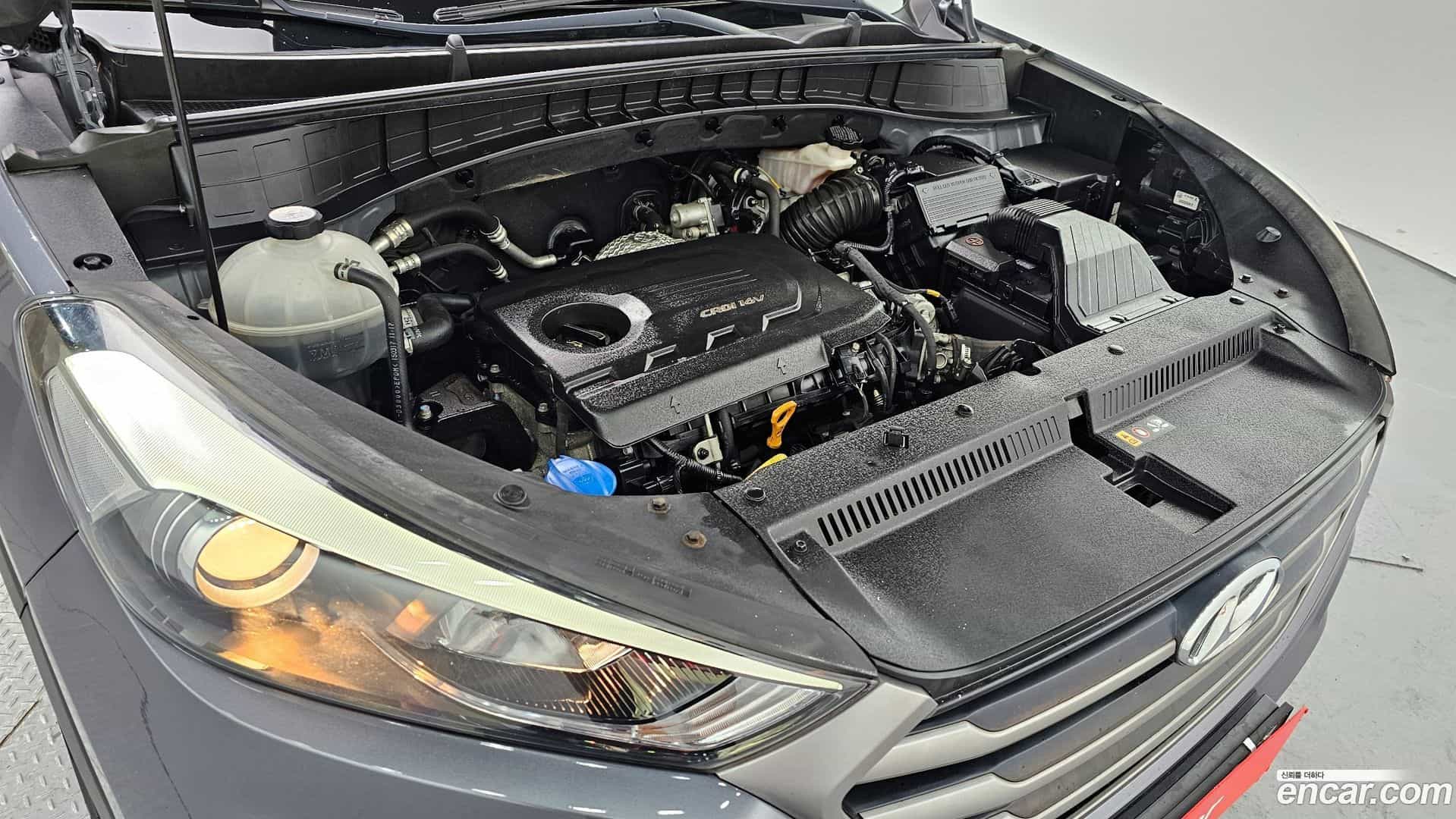 Tucson Hyundai 2015.3-OUTER-006