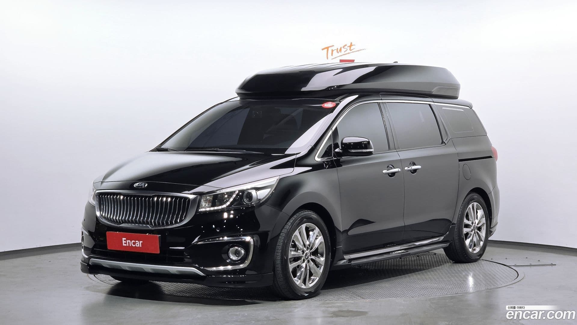 Main__Slider__Photo:Canival Kia 2015.3-0