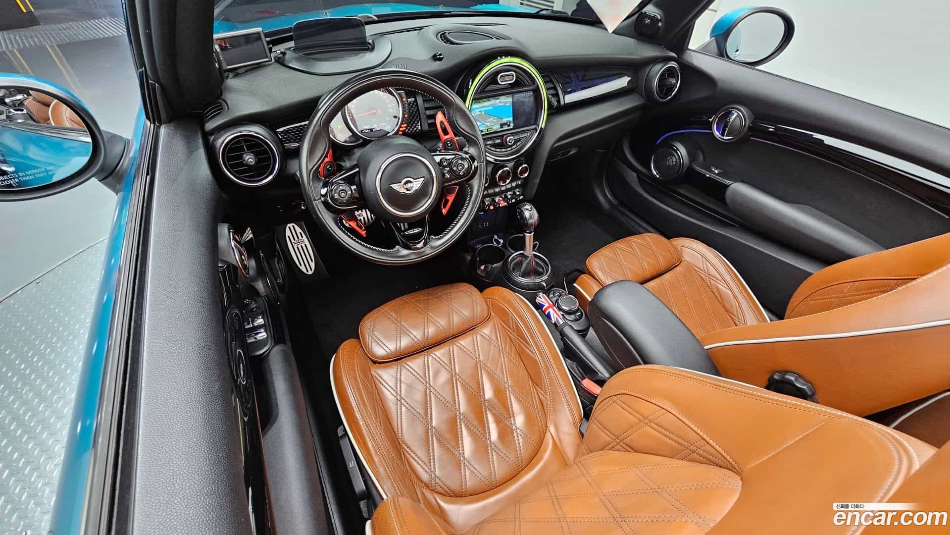 Cooper Convertible Mini 2017.3-INNER-007