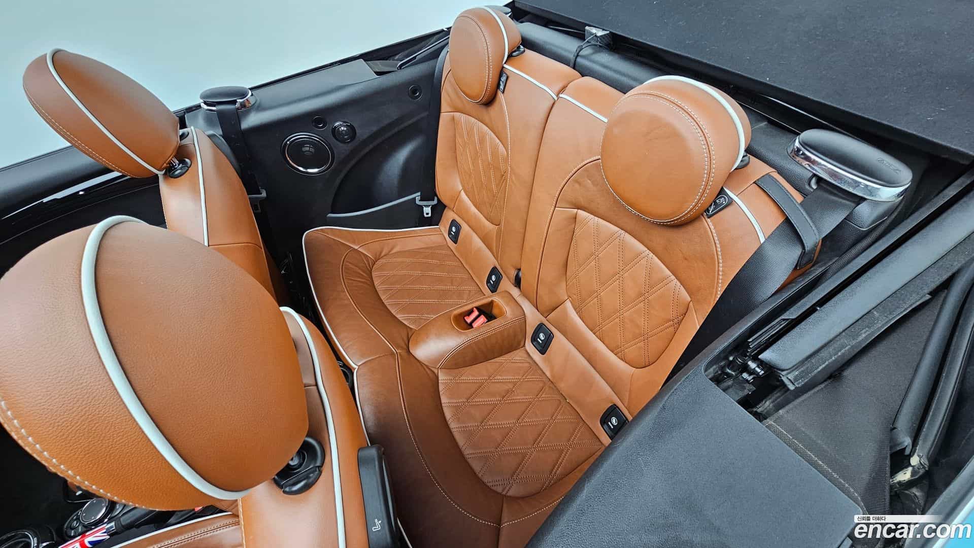 Cooper Convertible Mini 2017.3-OPTION-016