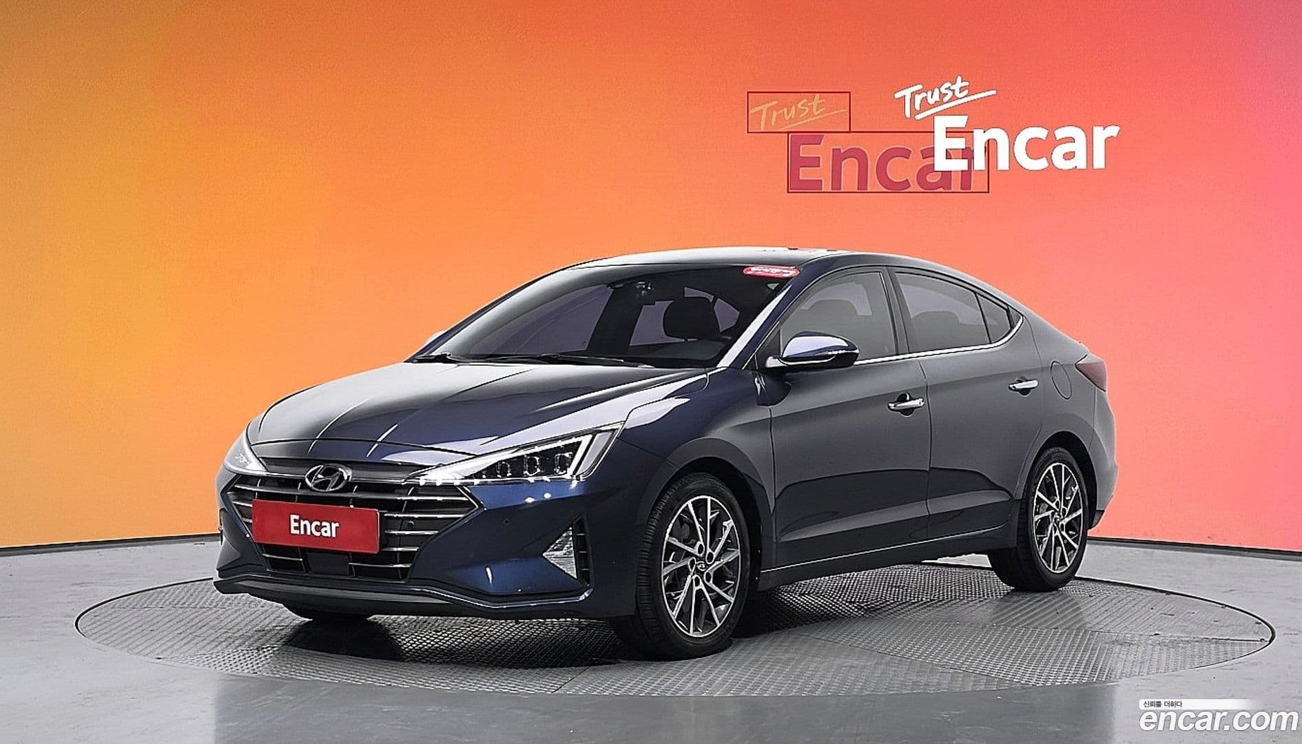 Main__Slider__Photo:AVANTE Hyundai 2018.10-0