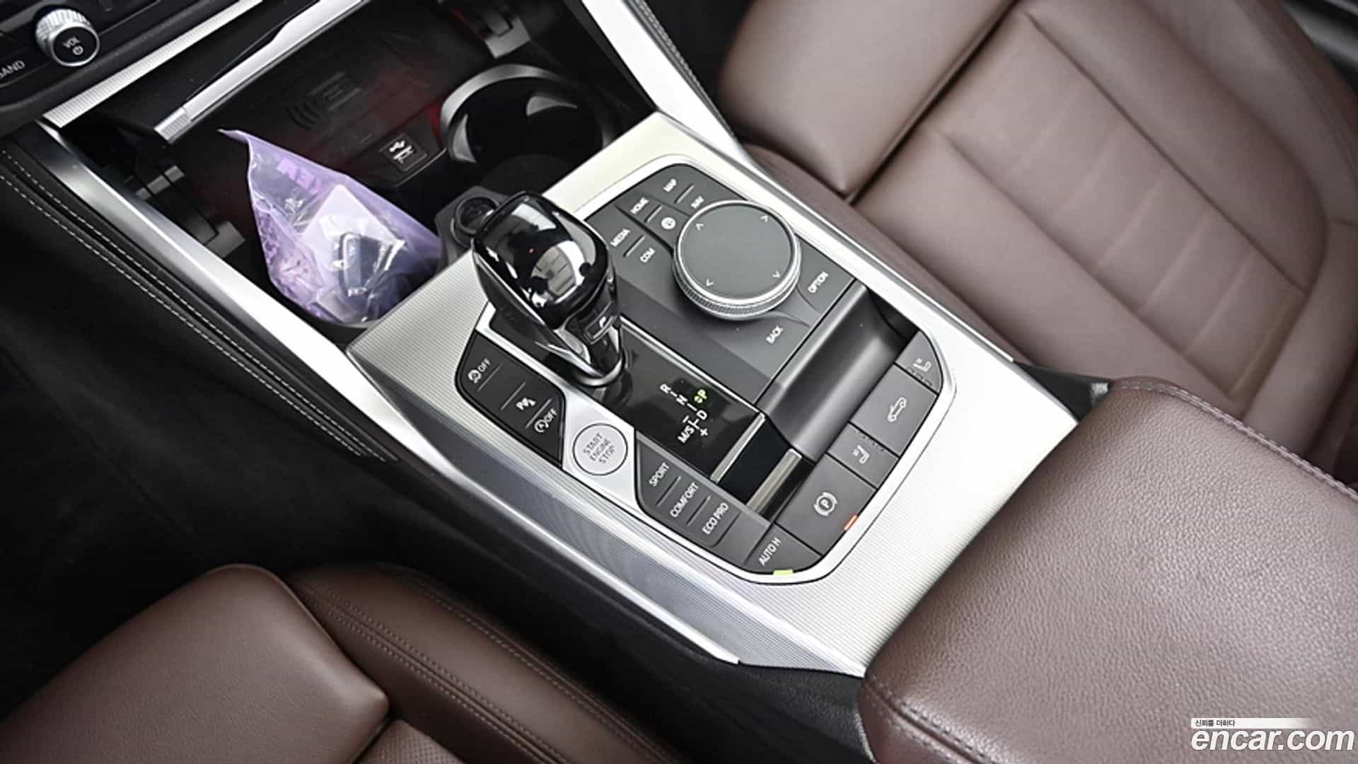 4-Series BMW 2023.0-INNER-009