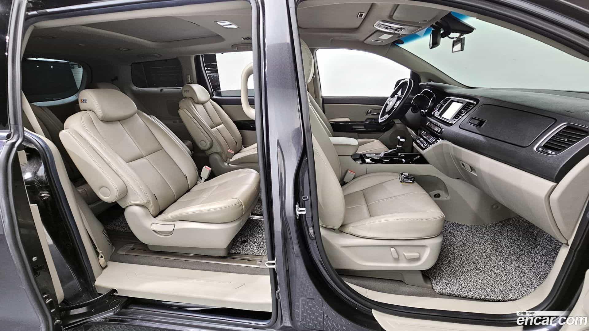 Canival Kia 2020.4-OPTION-016