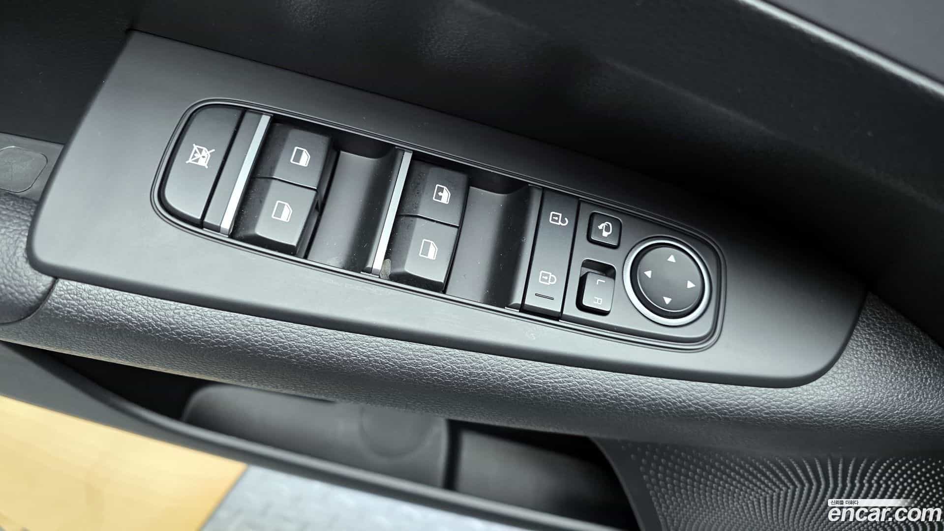 K3 Kia 2023.1-OPTION-018