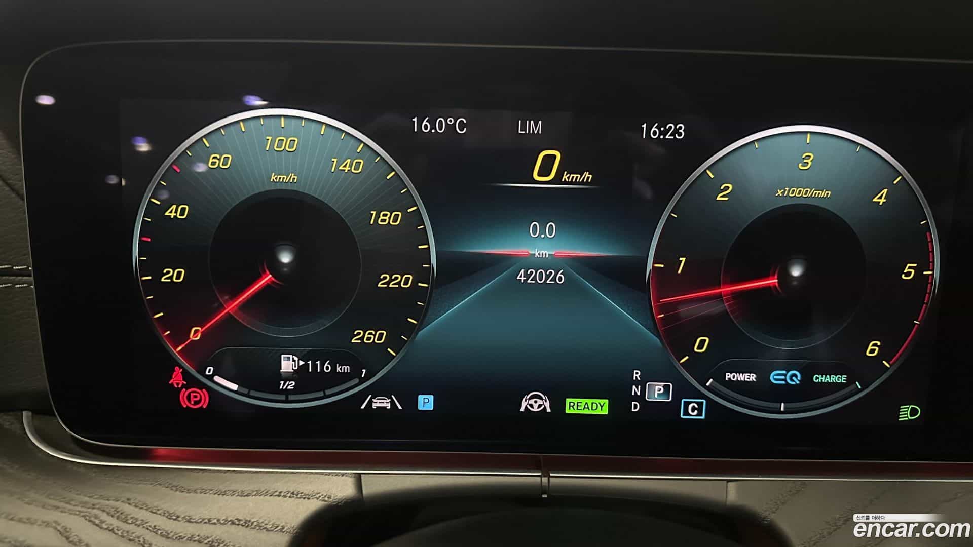 CLS-Class Mercedes-Benz 2022.2-INNER-008