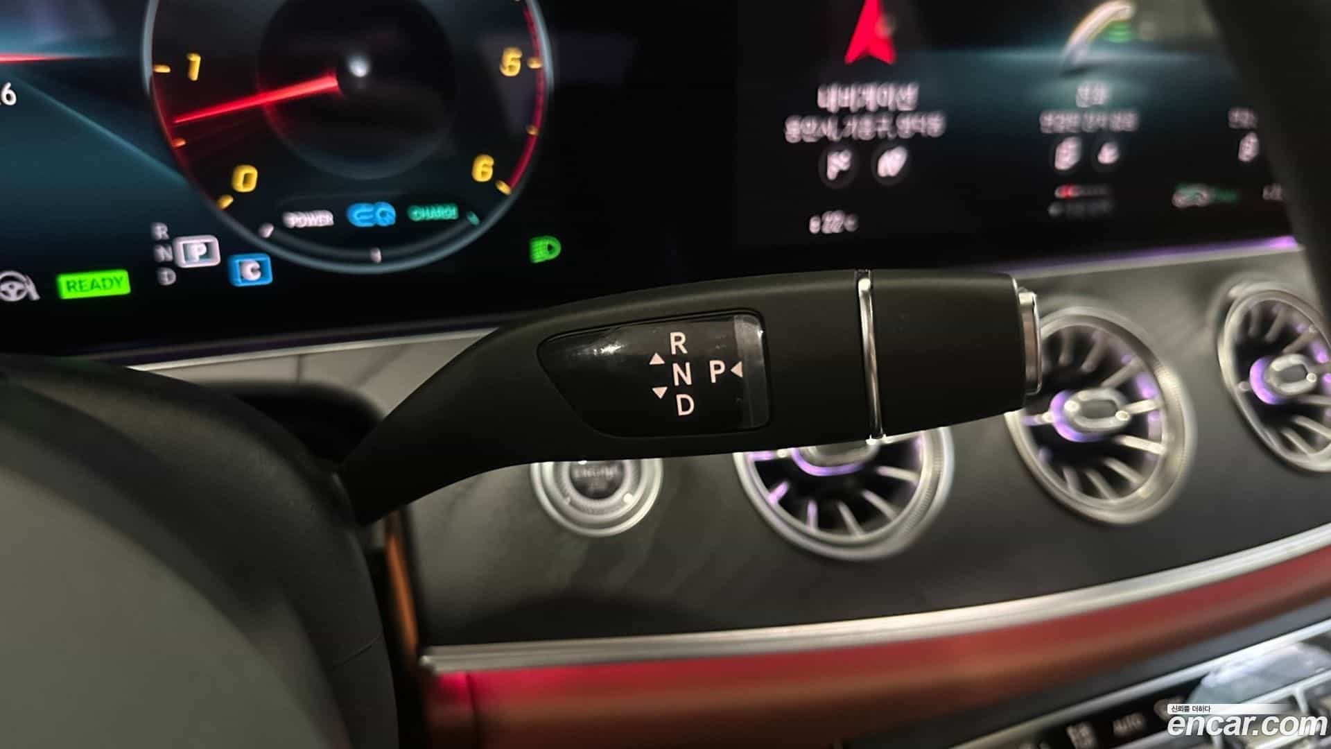 CLS-Class Mercedes-Benz 2022.2-INNER-009