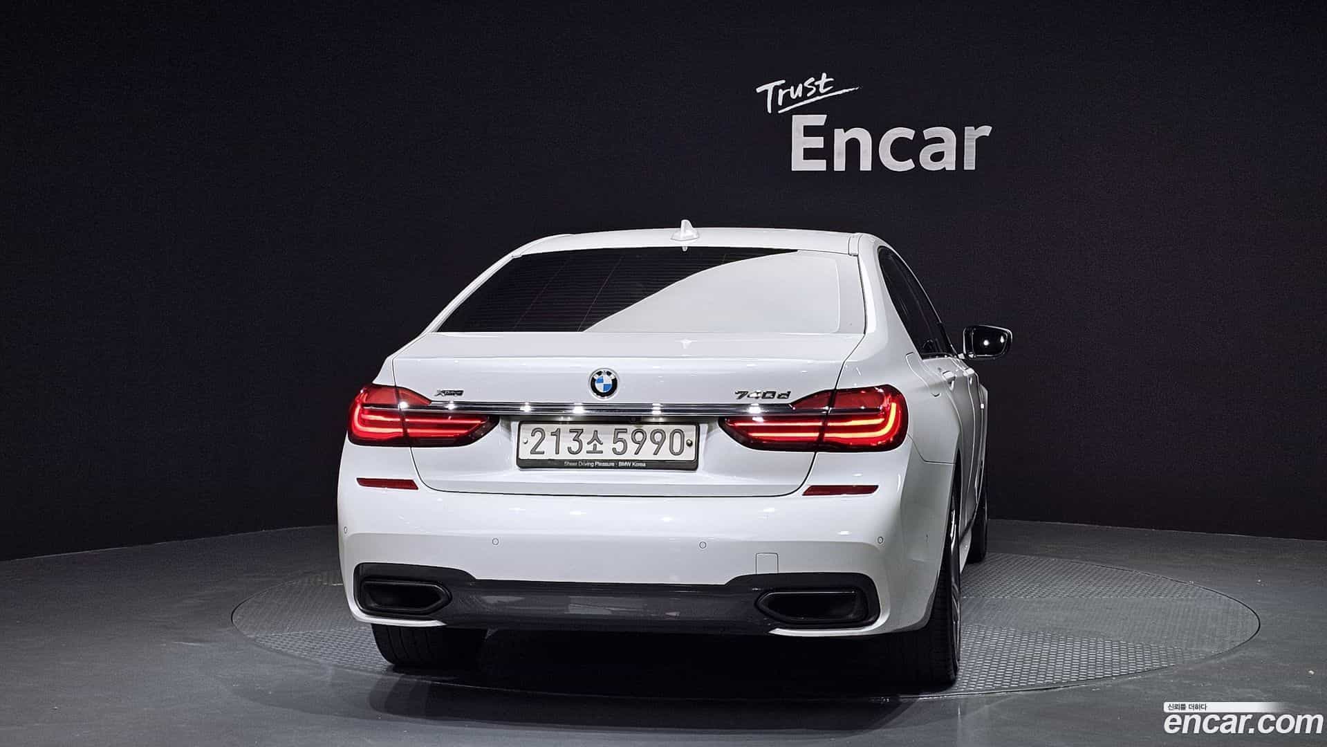 7-Series BMW 2018.1-OUTER-004